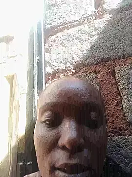 Beverlygurlx6 online show from 9, 2, 2026