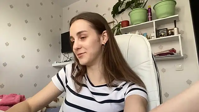 SweetieKatie online show from 15, 12, 2025