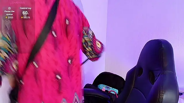 Snapshot of NinaSakura_Eup chatting on 14, 2, 2026 NinaSakura Eup online show from 14, 2, 2026