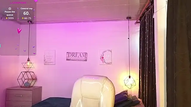 Snapshot of NinaSakura_Eup chatting on 26, 2, 2026 NinaSakura Eup online show from 26, 2, 2026