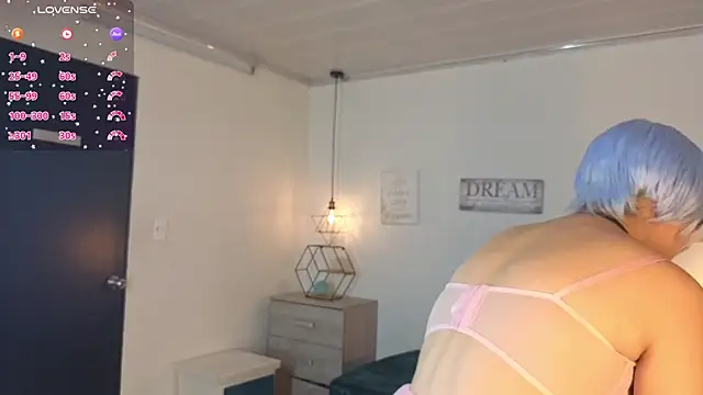 Snapshot of NinaSakura_Eup chatting on 11, 3, 2026 NinaSakura Eup online show from 11, 3, 2026