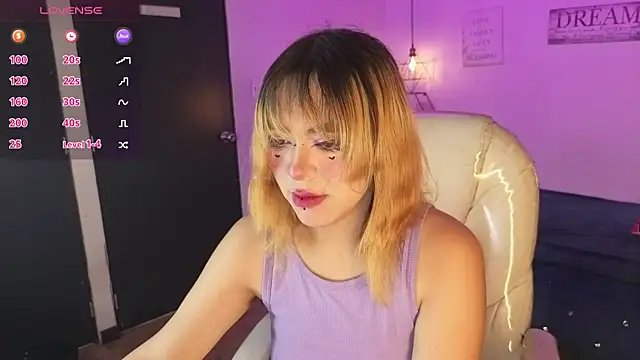 Snapshot of NinaSakura_Eup chatting on 13, 3, 2026 NinaSakura Eup online show from 13, 3, 2026