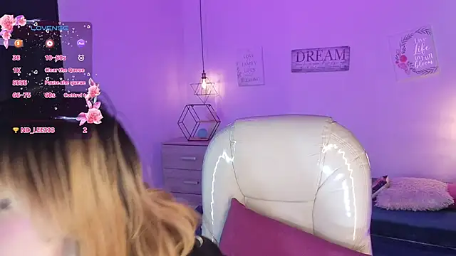 Snapshot of NinaSakura_Eup chatting on 21, 3, 2026 NinaSakura Eup online show from 21, 3, 2026