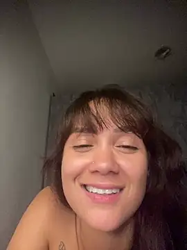 Snapshot of carolsapequinha chatting on 25, 5, 2026 carolsapequinha online show from 25, 5, 2026