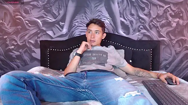 Angell01  online show from 27, 11, 2025