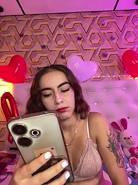 MelanyyJhonson15 online show from 18, 2, 2026