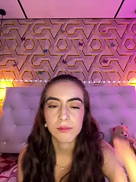 Snapshot of MelanyyJhonson15 chatting on 12, 3, 2026 MelanyyJhonson15 online show from 12, 3, 2026