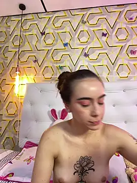 Snapshot of MelanyyJhonson15 chatting on 22, 3, 2026 MelanyyJhonson15 online show from 22, 3, 2026