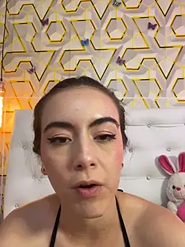 Snapshot of MelanyyJhonson15 chatting on 26, 3, 2026 MelanyyJhonson15 online show from 26, 3, 2026