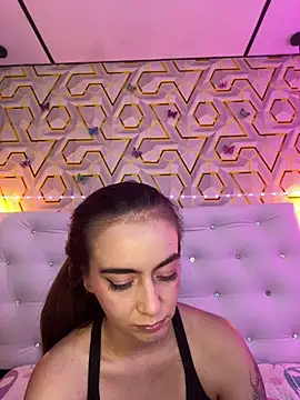 Snapshot of MelanyyJhonson15 chatting on 29, 3, 2026 MelanyyJhonson15 online show from 29, 3, 2026