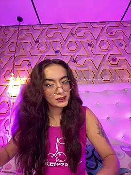 Snapshot of MelanyyJhonson15 chatting on 12, 6, 2026 MelanyyJhonson15 online show from 12, 6, 2026
