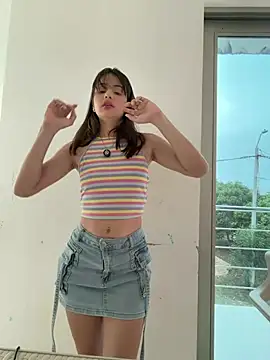 Snapshot of ginny_ross chatting on 11, 4, 2026 ginny ross online show from 11, 4, 2026