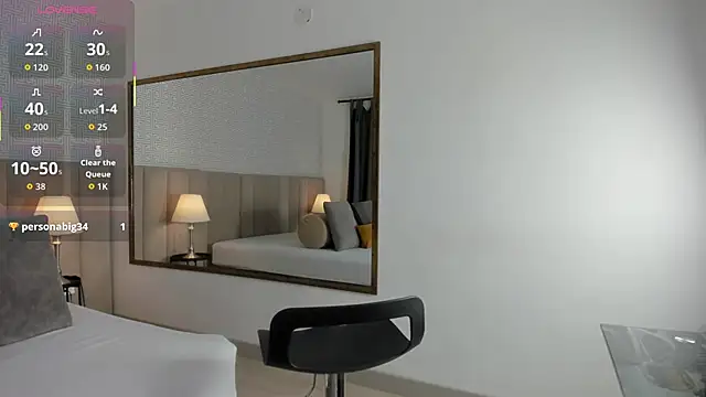 Sasha Wolff online show from 26, 11, 2025