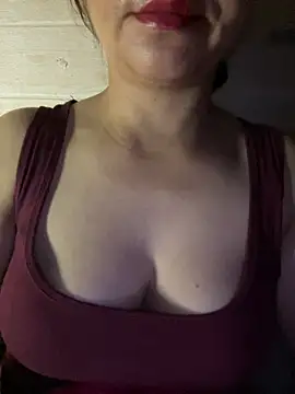 Snapshot of Diana-sexyy chatting on 9, 7, 2026 Diana-sexyy online show from 9, 7, 2026