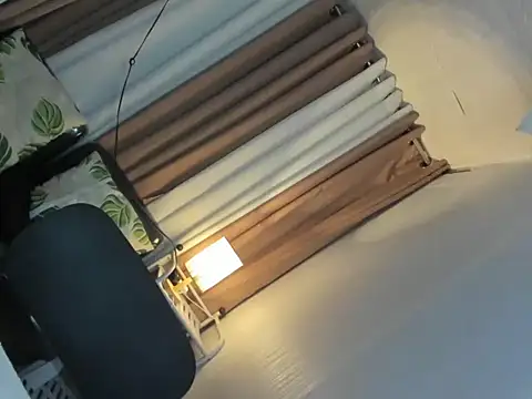 Xxjasmine foxxX online show from 4, 12, 2025