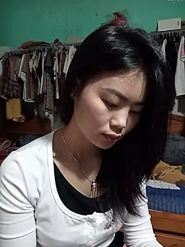 Snapshot of Lynk2x chatting on 26, 11, 2025 Lynk2x online show from 26, 11, 2025