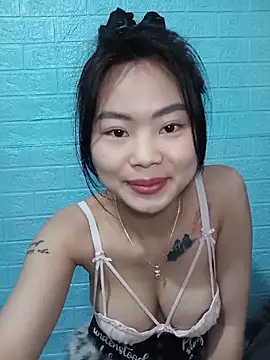 Snapshot of Lynk2x chatting on 26, 3, 2026 Lynk2x online show from 26, 3, 2026