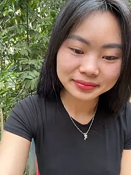 Snapshot of Lynk2x chatting on 4, 4, 2026 Lynk2x online show from 4, 4, 2026