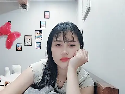 Snapshot of Kass8386 chatting on 14, 11, 2025 Kass8386 online show from 14, 11, 2025