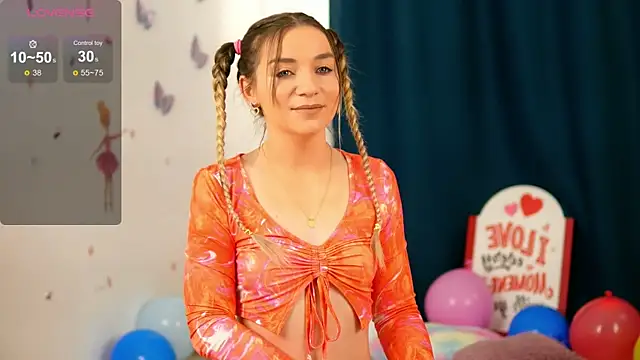 SkyEyesLuna online show from 15, 5, 2026