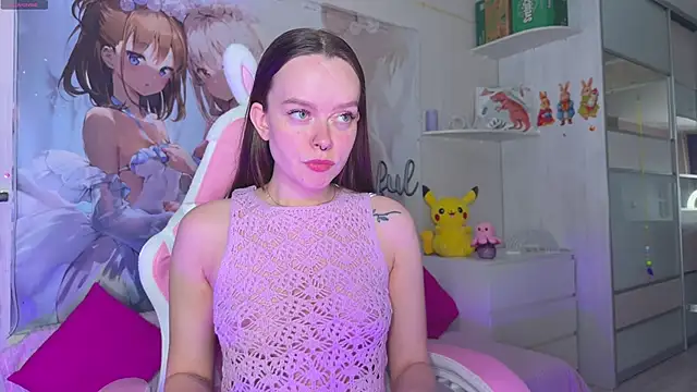 Snapshot of CheekySashaCharm chatting on 24, 4, 2026 CheekySashaCharm online show from 24, 4, 2026