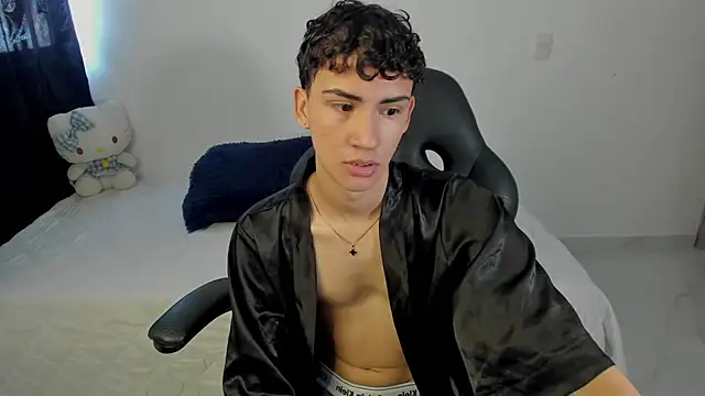 Snapshot of Camiboy666 chatting on 16, 11, 2025 Camiboy666 online show from 16, 11, 2025