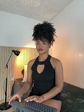 Snapshot of vanestraus chatting on 11, 2, 2026 vanestraus online show from 11, 2, 2026