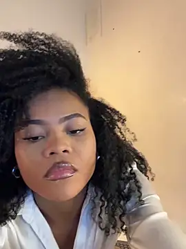 Snapshot of vanestraus chatting on 20, 2, 2026 vanestraus online show from 20, 2, 2026