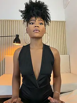 Snapshot of vanestraus chatting on 11, 3, 2026 vanestraus online show from 11, 3, 2026