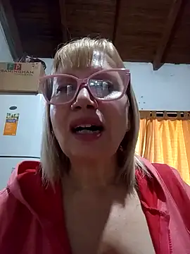 SexyMilf1211 online show from 24, 4, 2026