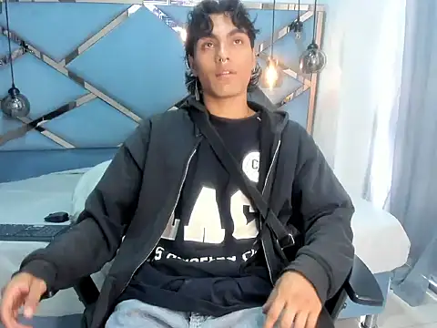 MattFiore online show from 4, 2, 2026