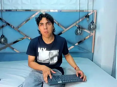 MattFiore online show from 6, 2, 2026