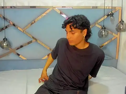 MattFiore online show from 11, 2, 2026