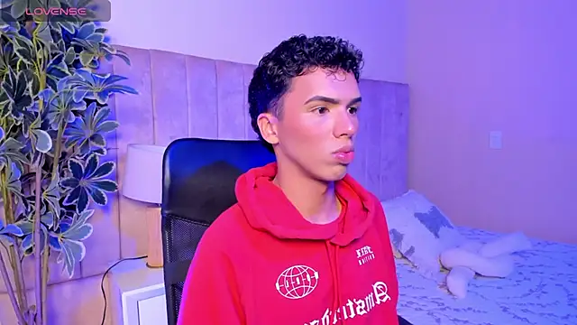 Snapshot of Seab_trooy chatting on 15, 11, 2025 Seab trooy online show from 15, 11, 2025