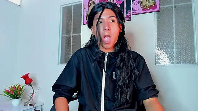 Hopemoretti online show from 4, 3, 2026