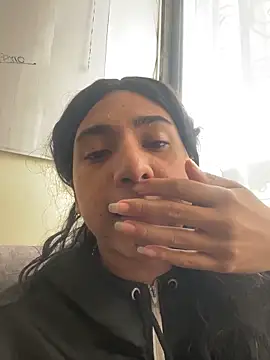 Hopemoretti online show from 6, 3, 2026