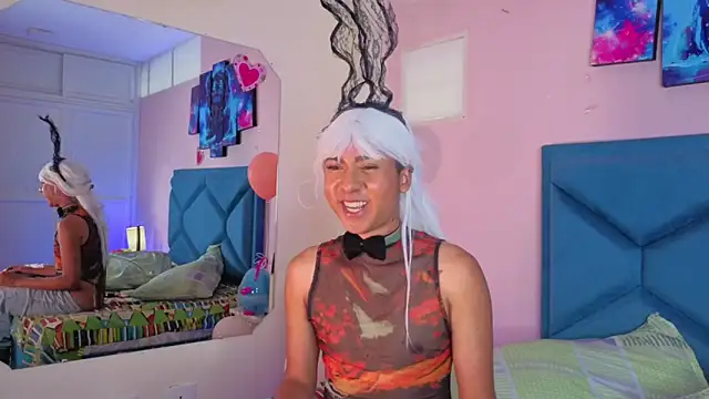 Hopemoretti online show from 2, 4, 2026