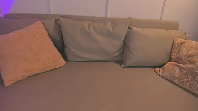 SophieBloomm online show from 19, 12, 2025