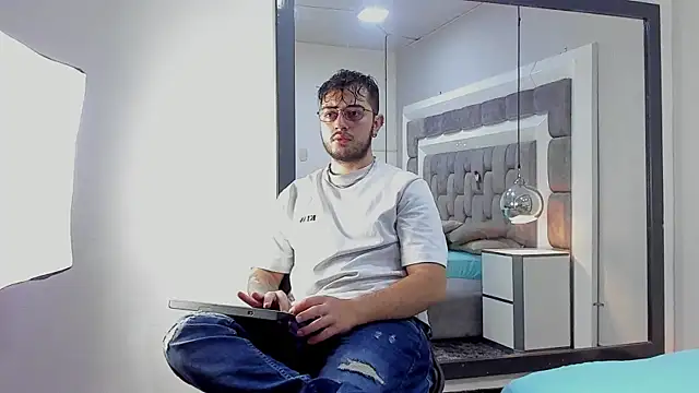 Ethan Greys online show from 27, 11, 2025