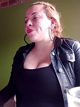 Snapshot of Rouse_hot_ chatting on 15, 2, 2026 Rouse hot online show from 15, 2, 2026