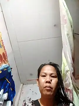 Milky juicycum online show from 4, 12, 2025