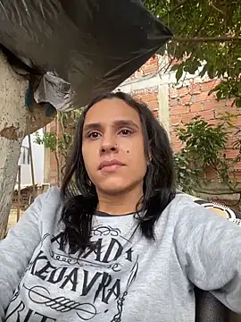 Isabella Hillss online show from 15, 2, 2026