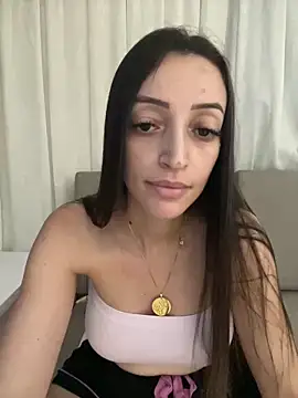 Snapshot of BelleRune chatting on 20, 1, 2025 BelleRune online show from 20, 1, 2025