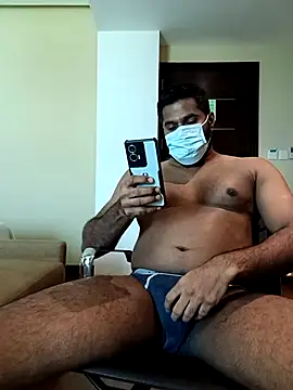 Snapshot of frolicme456 chatting on 23, 12, 2025 frolicme456 online show from 23, 12, 2025