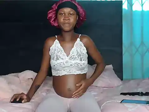 LilPregnantMommyyy online show from 21, 11, 2025