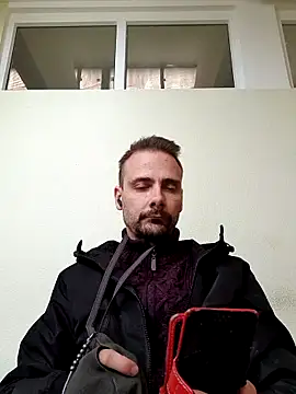 Snapshot of Gregorywhitelegs chatting on 24, 4, 2026 Gregorywhitelegs online show from 24, 4, 2026