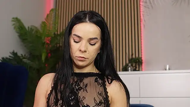 Miss Denisse online show from 27, 11, 2025