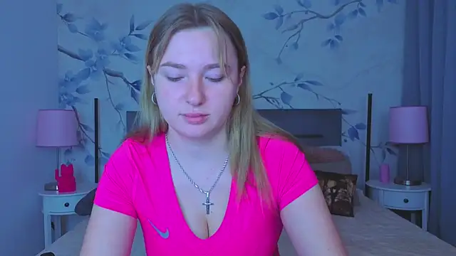 Sweetie kitty1 online show from 5, 12, 2025