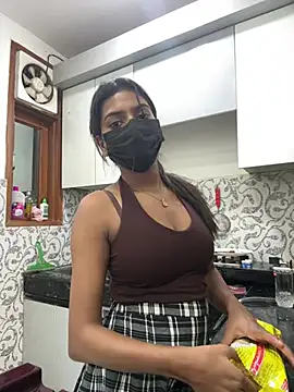 sexyayeshadesi online show from 4, 6, 2026