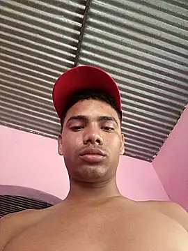 Snapshot of Max_hotsexy chatting on 17, 11, 2025 Max hotsexy online show from 17, 11, 2025